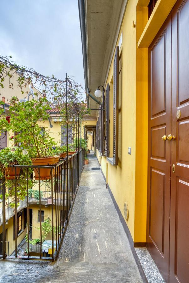 Navigli Top Floor Apartment 15 Mins From Duomo Milan Exterior photo
